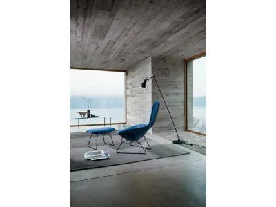 Poltrona in tessuto Blu e metallo Bertoia High Back Chair and Ottoman di Knoll