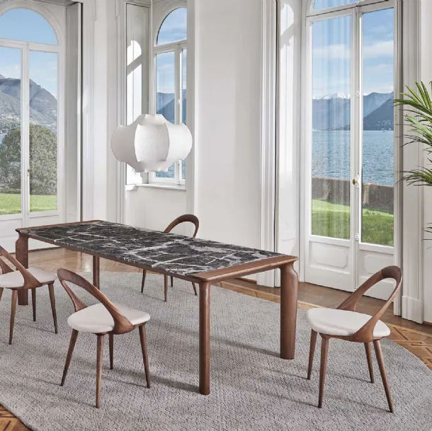 Tavolo Amphora di Porada