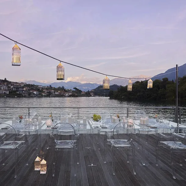 Invisible Table Outdoor di Kartell