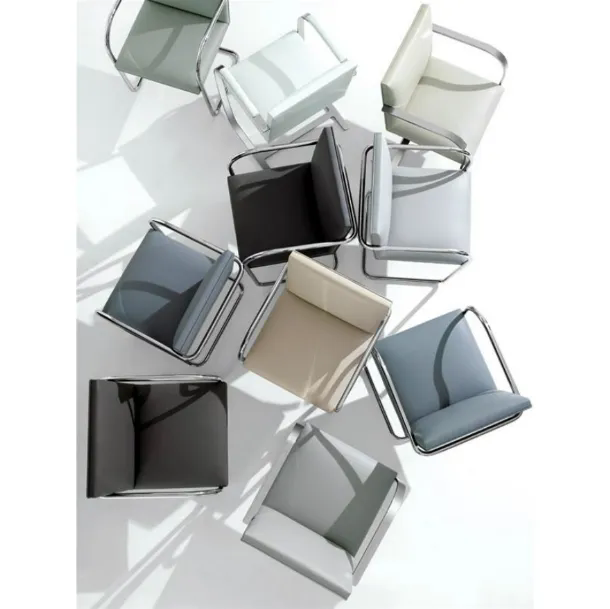 Seduta Ospiti e Attesa Brno Flat Bar Side Chair di Knoll