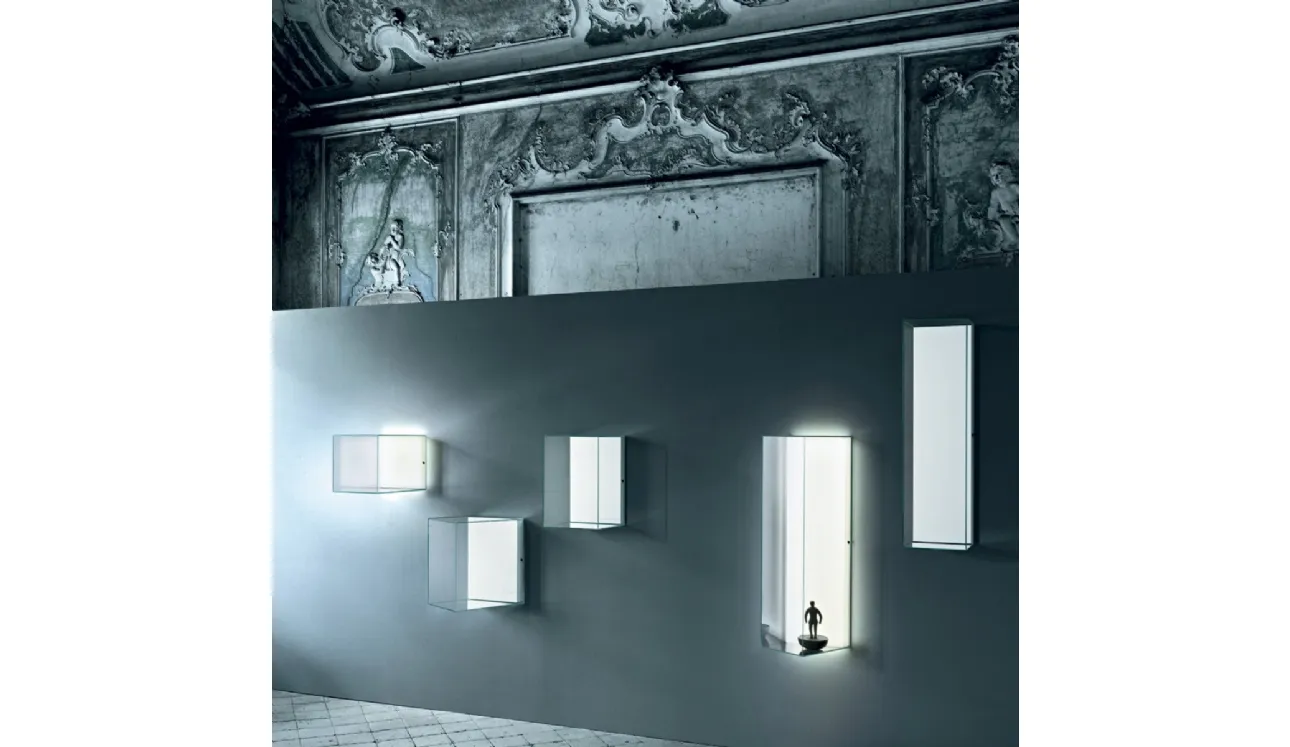 Vetrine pensili Heigh-Ho di Glas Italia