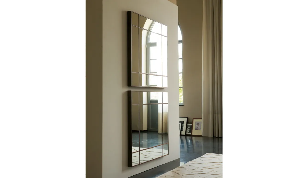 Specchio con decorazioni in legno massello Four Seasons di Porada