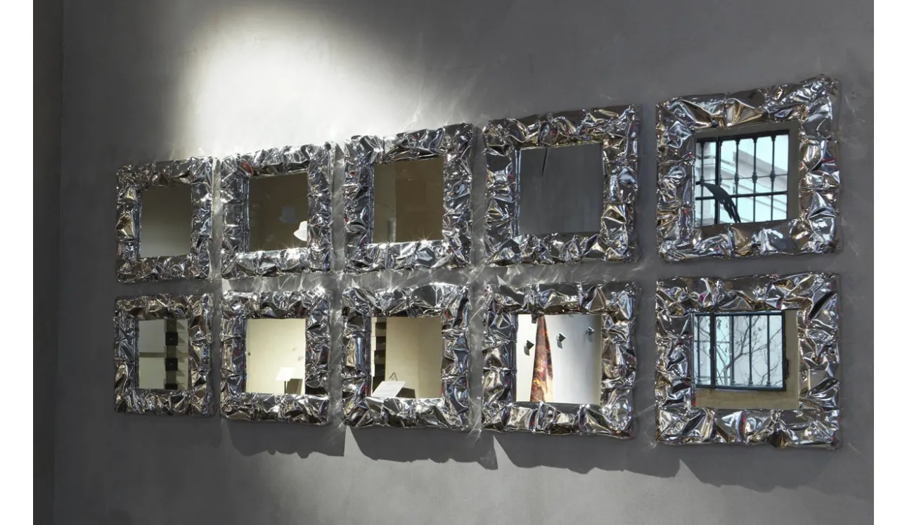 Specchio in alluminio cromo Tabu Mirror di Opinion Ciatti