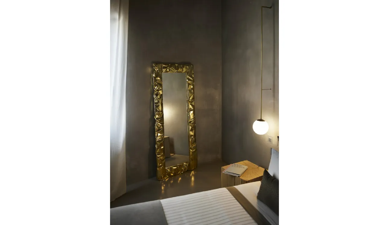 Specchio Tab-u Mirror di Opinion Ciatti