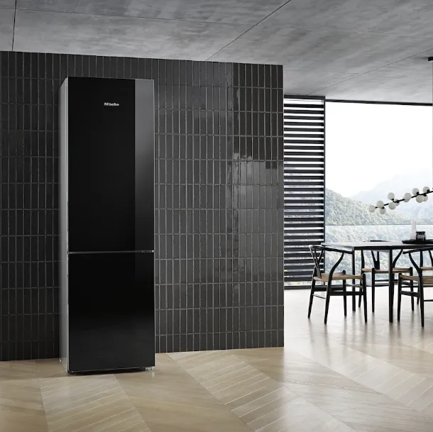 Frigo Congelatore KFN29683Dobsw posizionamento libero XL con sportello in vetro di Miele
