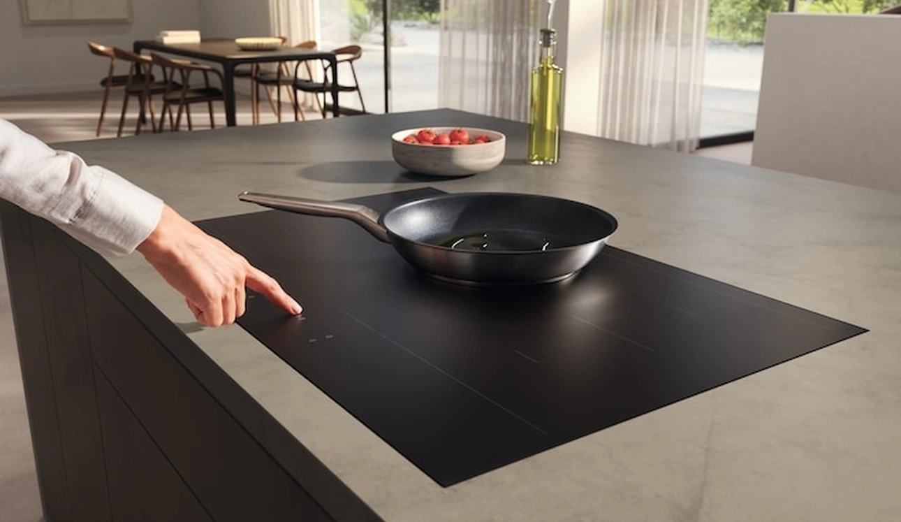 Piano Cottura KM 7576 FL MattFinish di Miele