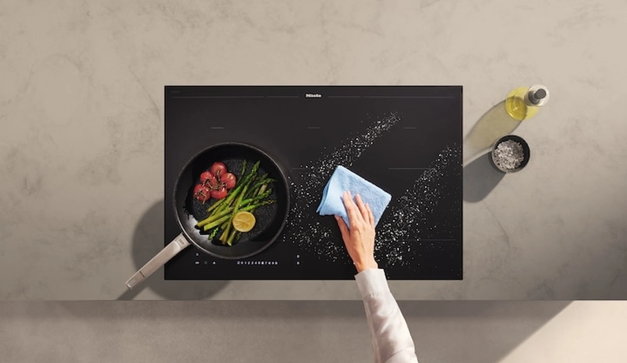 Piano Cottura KM 7576 FL MattFinish di Miele