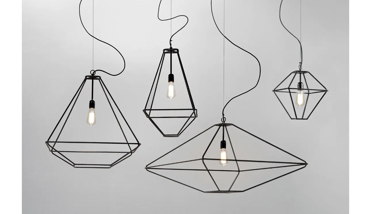 Lampada di diverse dimensioni ConTradition di Opinion Ciatti
