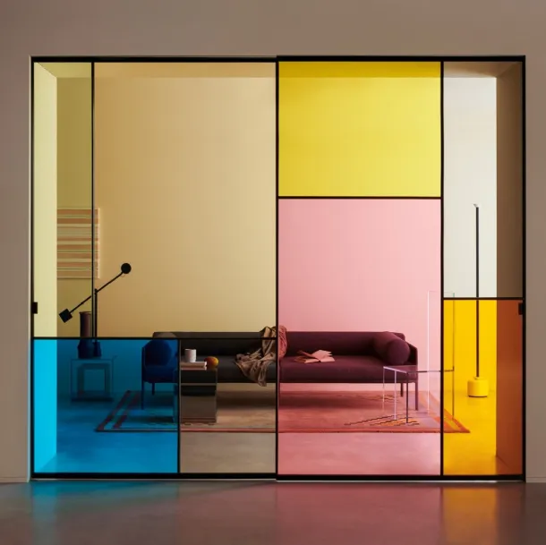 Porta per interni con ante scorrevoli Sherazade Slide Patchwork in vetro colorato con telaio in alluminio di Glas Italia