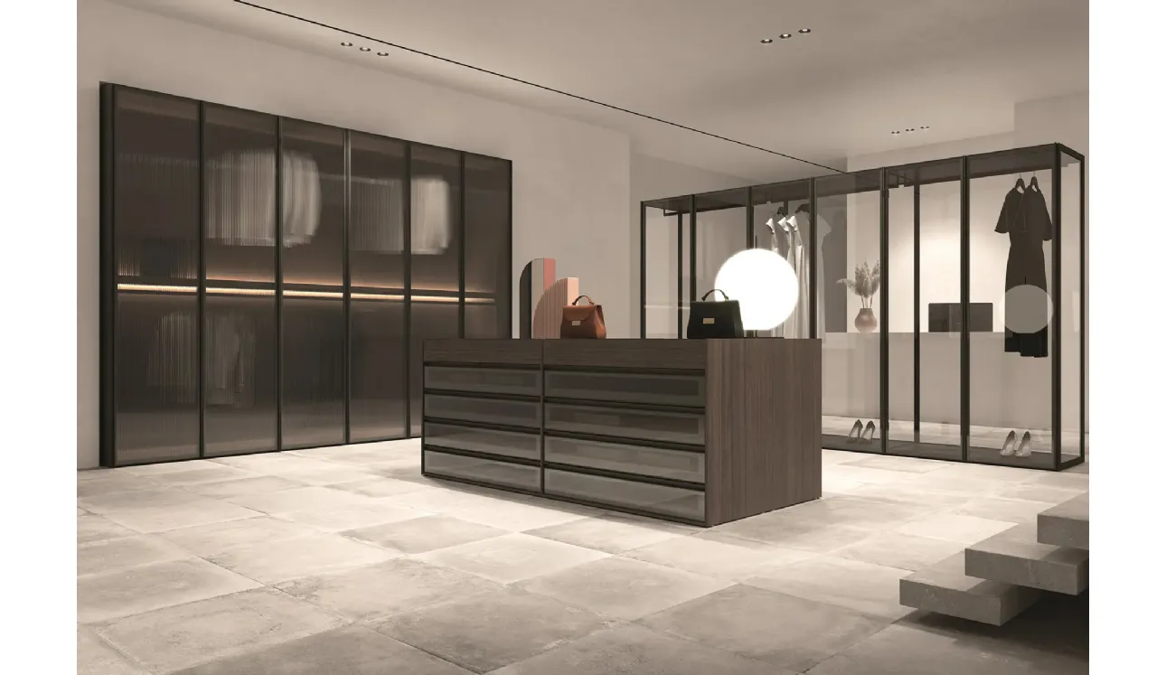 Armadio con ante battenti in vetro Luxe di Erba