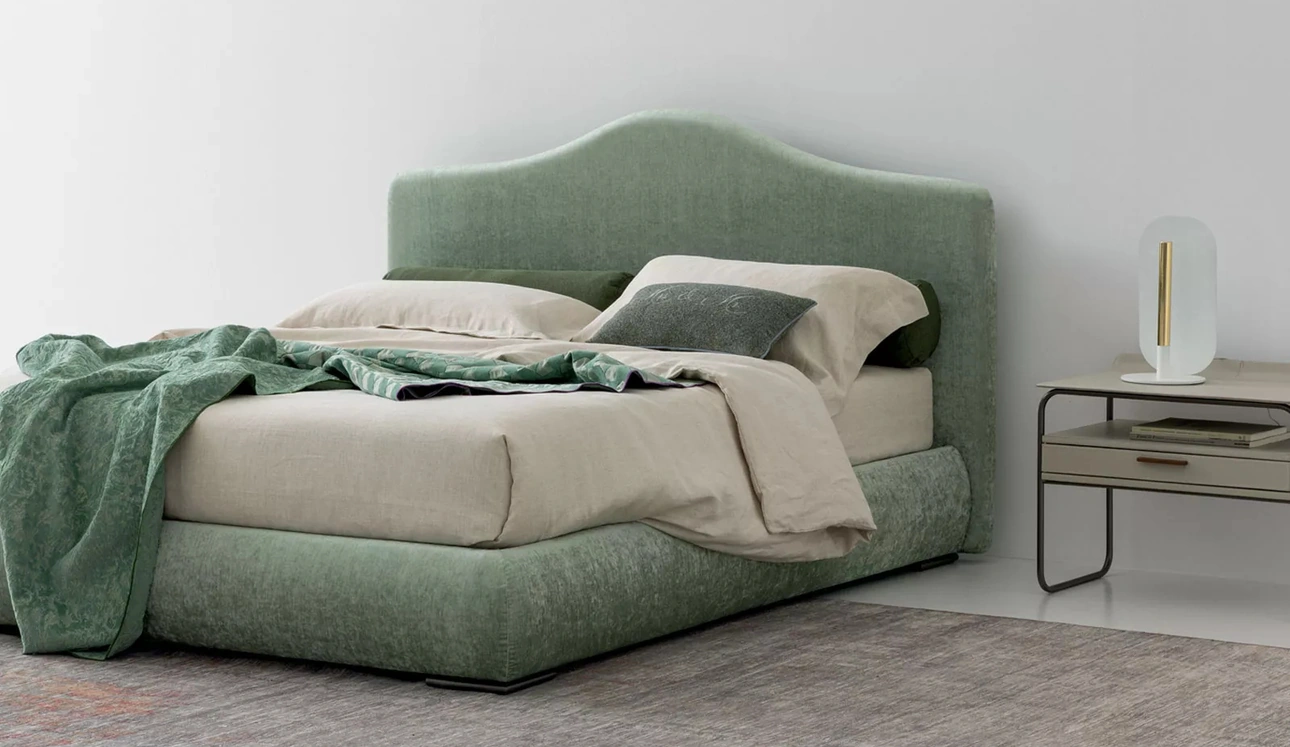 Letto in tessuto imbottito Luxury di Oggioni