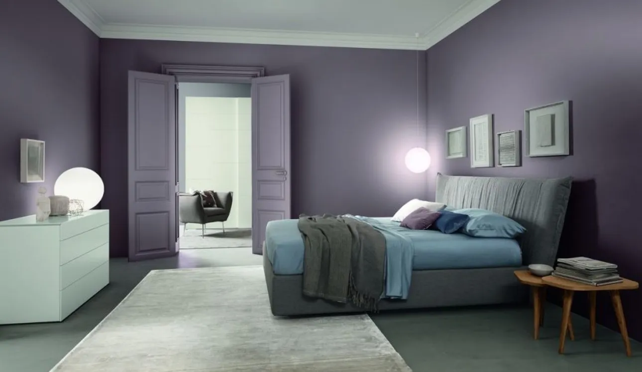 Letto moderno matrimoniale con testiera importante Reale di Morassutti