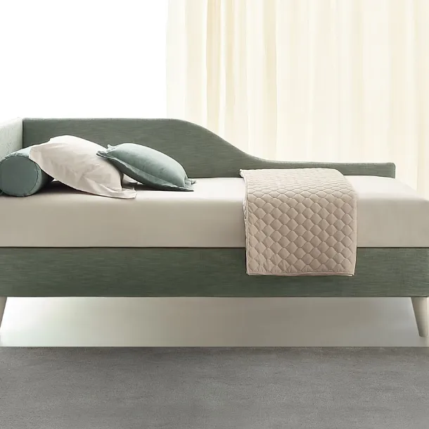 Daybed singolo Golf 131 in tessuto di Oggioni