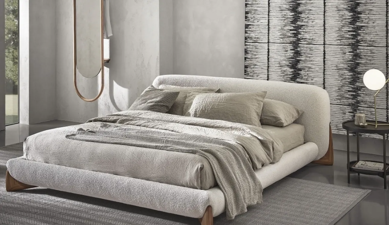 Letto imbottito Softbay di Porada