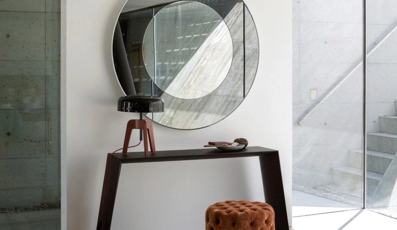 Mobile ingresso Asia di Porada