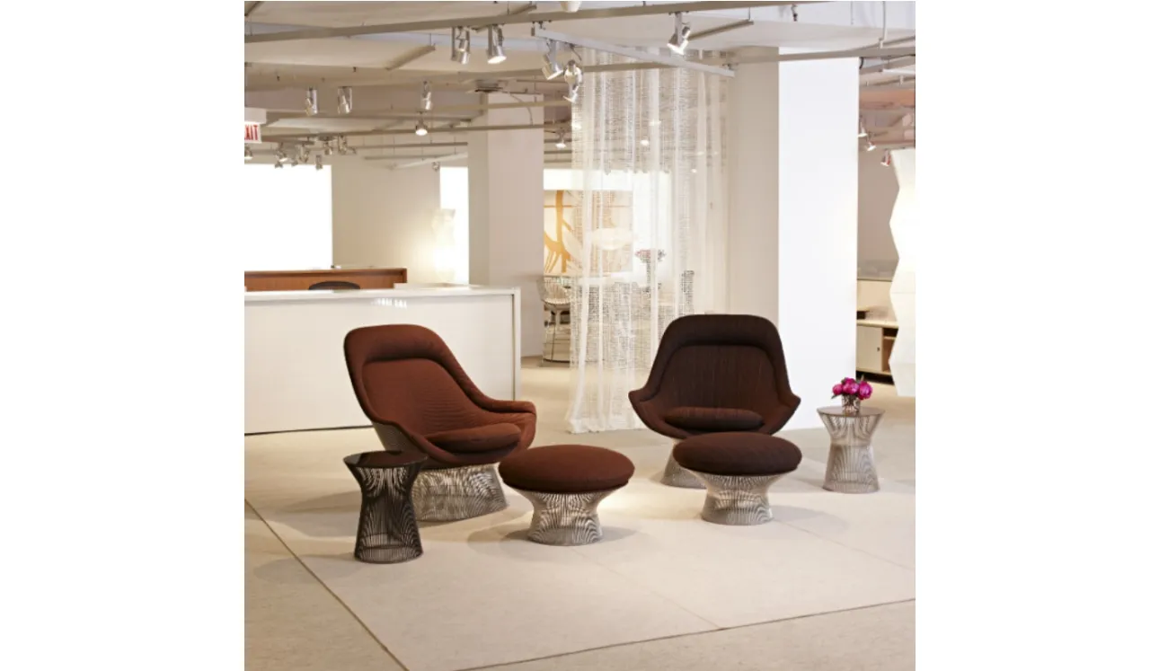 Poltrona in tessuto Platner Easy Chair and Ottoman di Knoll