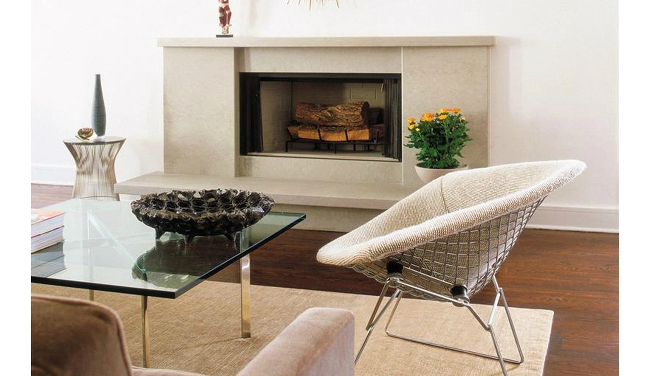 Poltrona Bertoia Large Diamond™ Chair in metallo rivestita in tessuto di Knoll