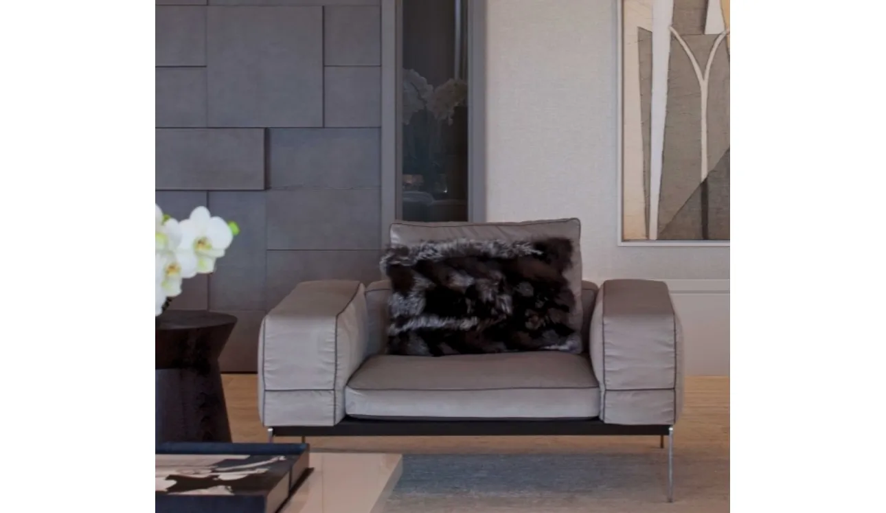 Poltrona Lifesteel in tessuto con gambe in metallo di Flexform