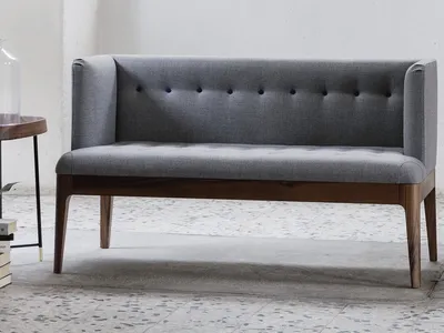 Divano lineare Wendy di Porada