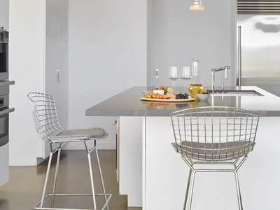 Sgabello Bertoia Stool di Knoll