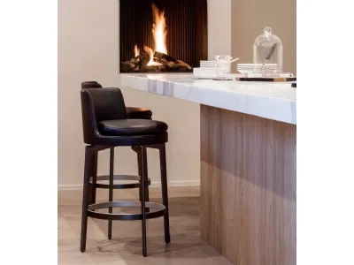 Sgabello Feel Good in pelle con struttura in metallo di Flexform