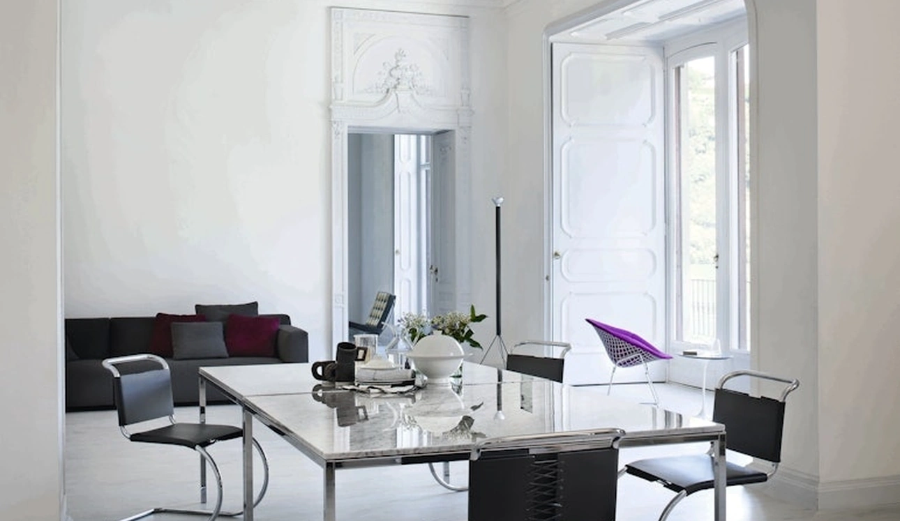 Sedia MR Side Chair in pelle di Knoll