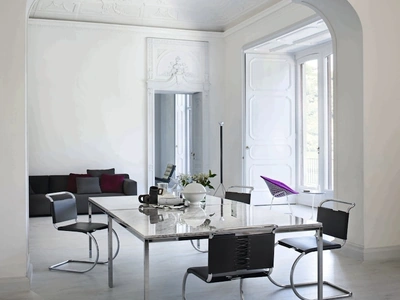Sedia MR Side Chair in pelle di Knoll
