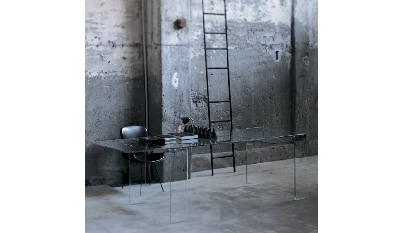 Tavolo Naked di Glas Italia