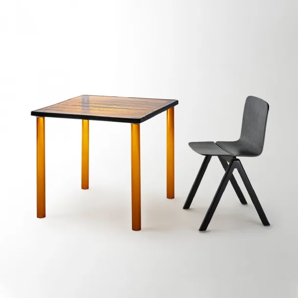 Tavolo Nesting di Glas Italia