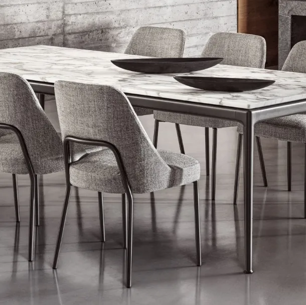 Tavolo in alluminio e marmo Pico di Flexform