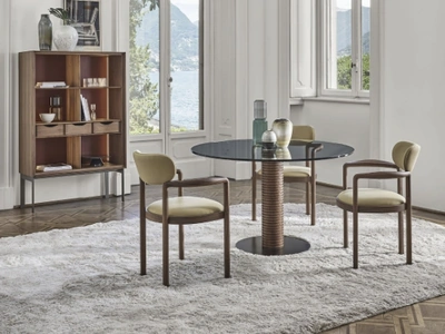 Tavolo rotondo in vetro Sansiro di Porada