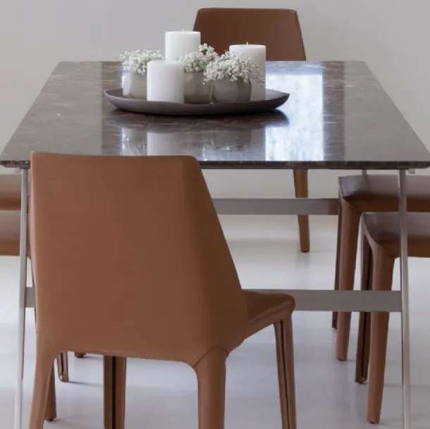 Tavolo in metallo e marmo Soffio di Flexform