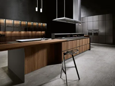 Cucina Design lineare in impiallacciato Noce Canaletto con top in agglomerato di quarzo AkB 08 03 di Arrital