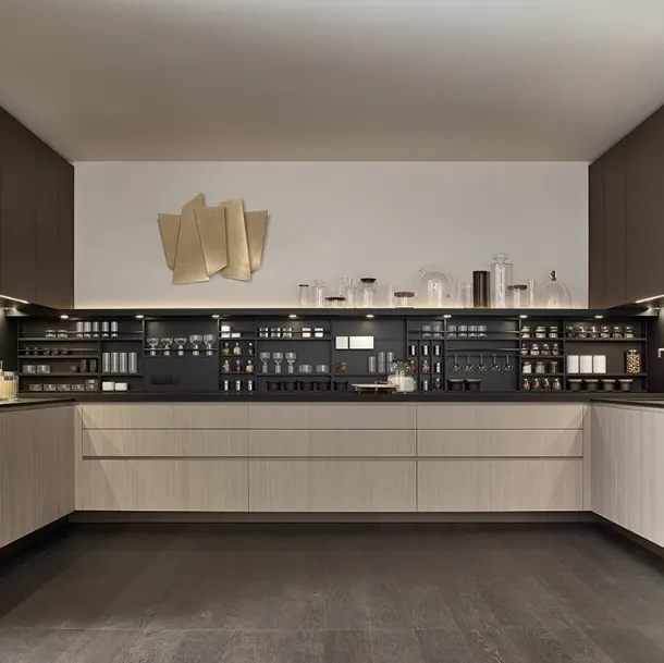 Cucina Design angolare Alea 02 in nobilitato larice sabbia e top in laminato di Poliform