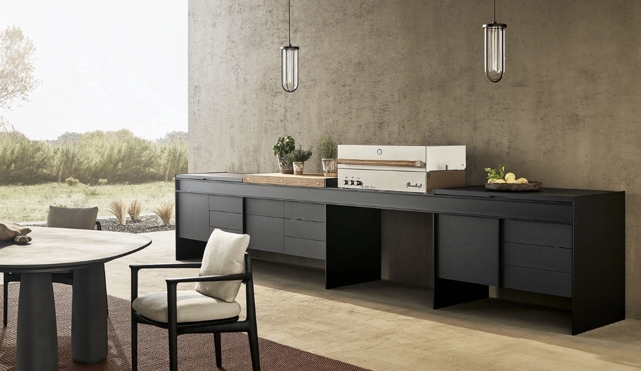 Cucina Design Land Kitchen in alluminio laccato Nero e acciaio di Poliform