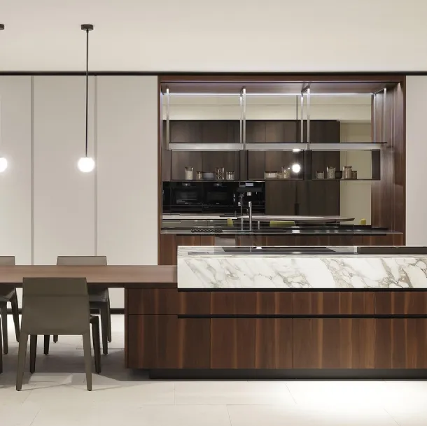 Cucina Design con isola Phoenix 01 in noce e marmo di Poliform