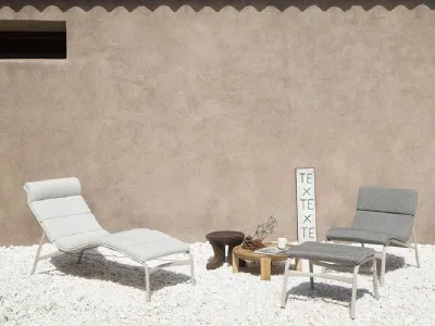 Sdraio e poltroncina con pouf Frame Soft Outdoor di Alias