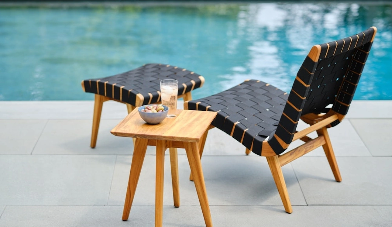Poltroncina Risom Outdoor Lounge Chair di Knoll