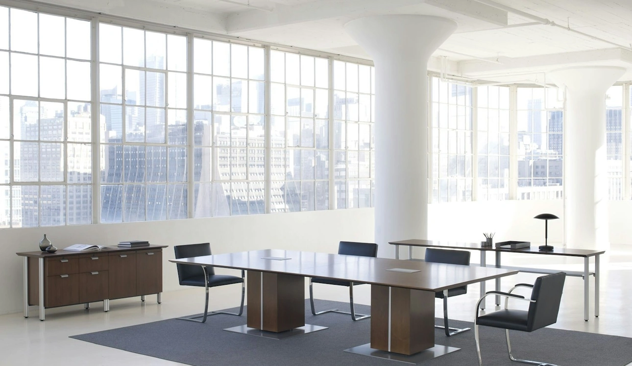 Scrivania Operativa Propeller Conference Table di Knoll